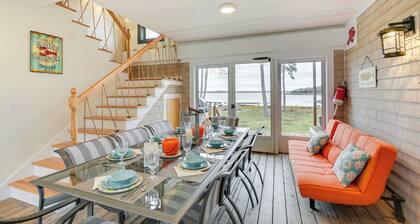 Waterfront Deer Isle Apartment w/ Fire Pit