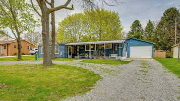 Cottage (2 Bedrooms) | Interior