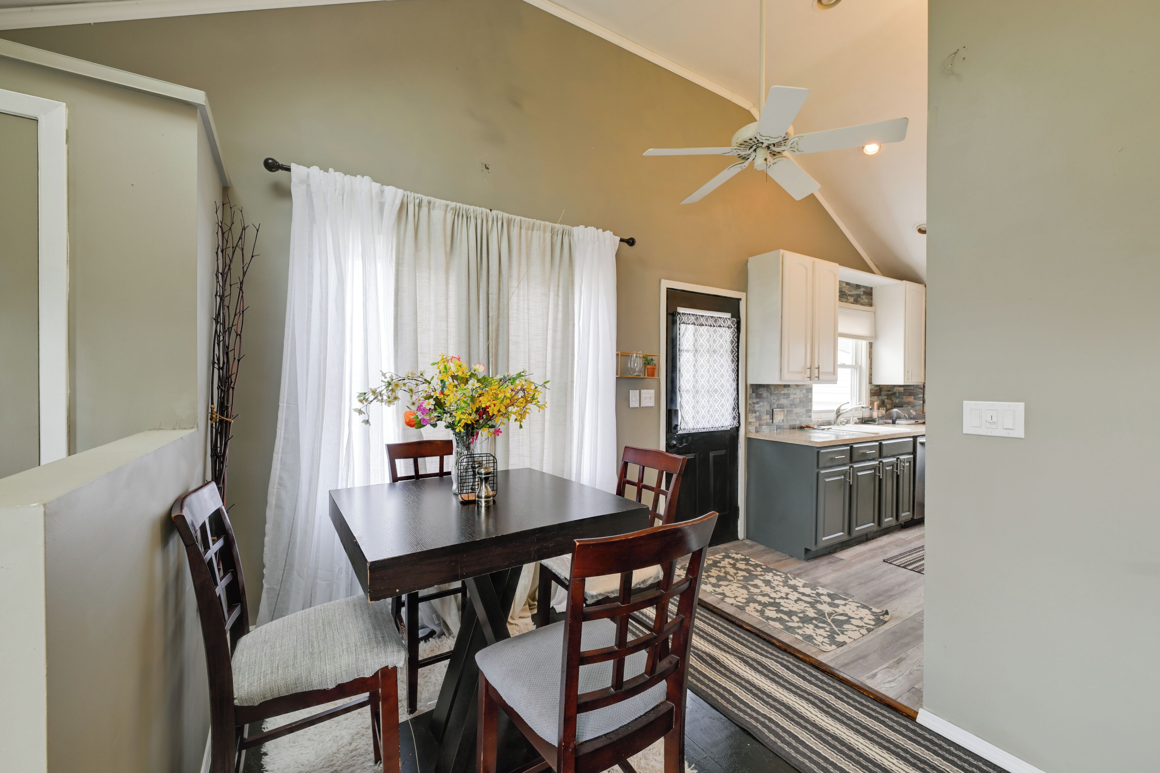 Nhà (3 Bedrooms) | Nội thất