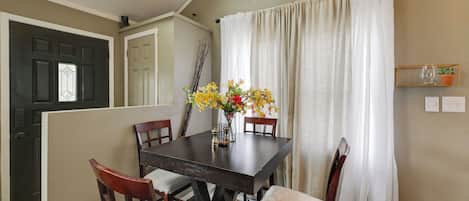 하우스 (3 Bedrooms) | 내부