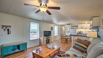 Rumah (2 Bedrooms) | Interior