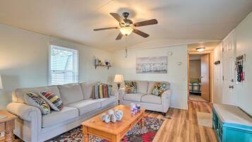 House (2 Bedrooms) | Bahagian dalam