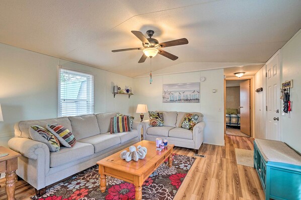 Casa (2 Bedrooms) | Interior