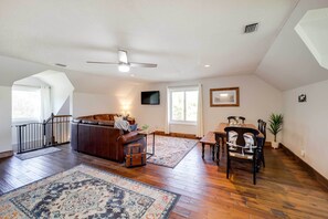 Apartment (3 Bedrooms) | Interior - Deck, Grill & Mountain Views: Banner Elk Retreat! (Banner Elk)