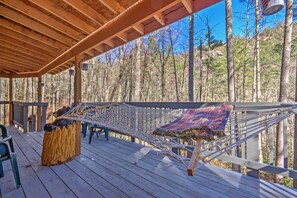Interior - Highlands Cabin w/ Forest Views < 4 Mi to Cashiers (Highlands)