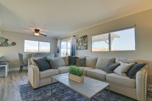 House (3 Bedrooms) | Interior - Mtn-view Snowbird Haven w/ Pool in Fountain Hills (Fountain Hills)