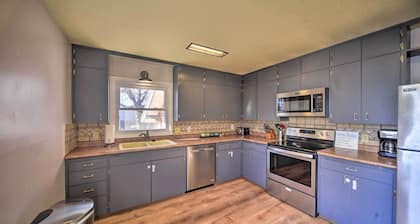 Pet-friendly Ogallala Home ~ 7 Mi to Lakefront!