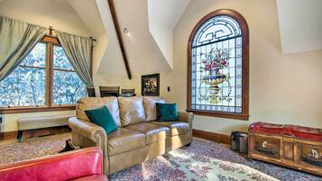 Cottage (1 Bedroom) | Interior