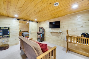 Mökki (4 Bedrooms) | Sisätilat