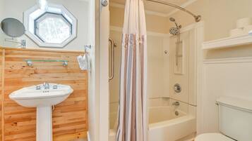 Cottage (1 Bedroom) | Interior