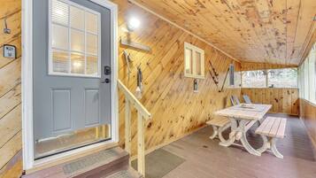 Cottage (1 Bedroom) | Interior