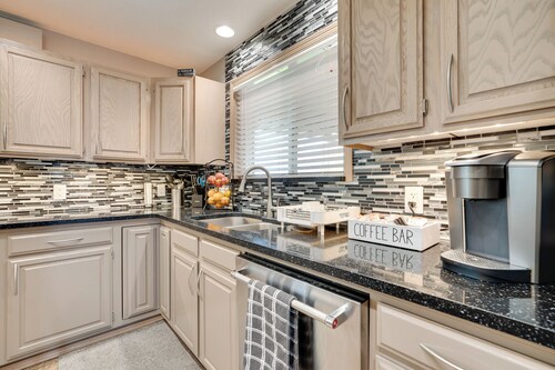 Moses Lake Vacation Rental w/ Hot Tub & Game Room