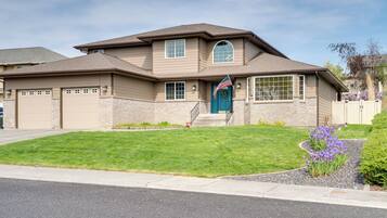 Rumah (5 Bedrooms) | Interior