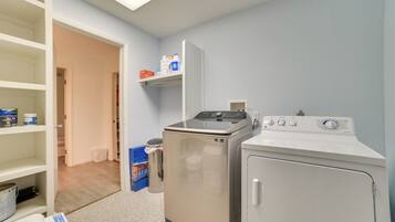 Casa (3 Bedrooms) | Interior