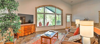 Riverfront 'heaven on the White' w/ Covered Patio!