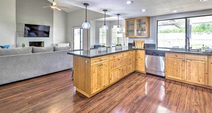 Luxe Desert Home w/ Heated Pool: 3 Mi to Kierland!