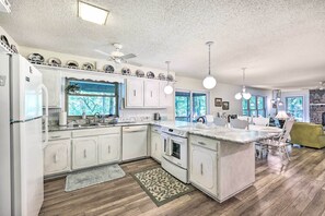 Cottage (2 Bedrooms) | Interior