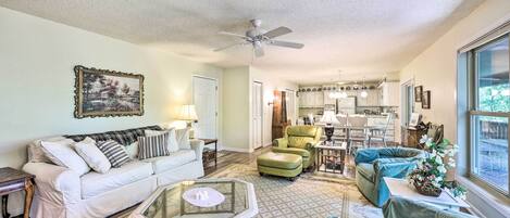 Cottage (2 Bedrooms) | Interior