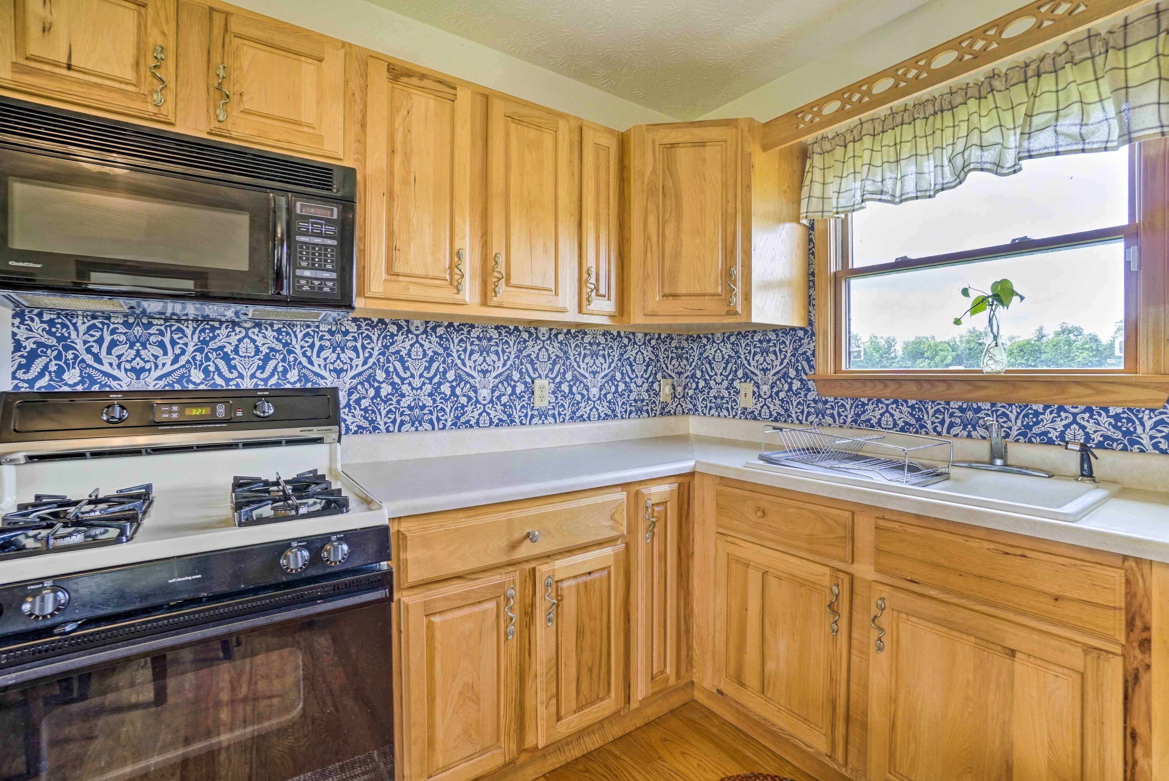 House (2 Bedrooms) | Interior