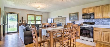 House (2 Bedrooms) | Interior