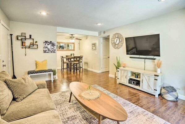 Apartment (1 Bedroom) | Interior - Stylish Dana Point Getaway: 1 Mi to Beach! (Dana Point)