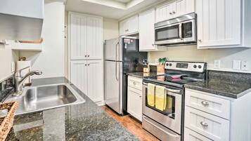 Microwave, oven, stovetop, dishwasher