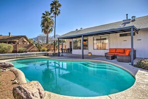 Casa (3 Bedrooms) | Vista frontal de la propiedad