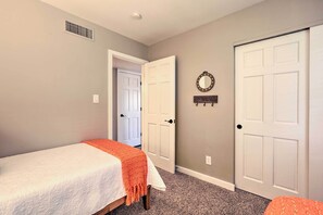 House (3 Bedrooms) | Interior - Red Rock Views: Modern Sedona Home (Sedona)