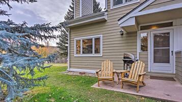 Apartment (3 Bedrooms) | Front of property