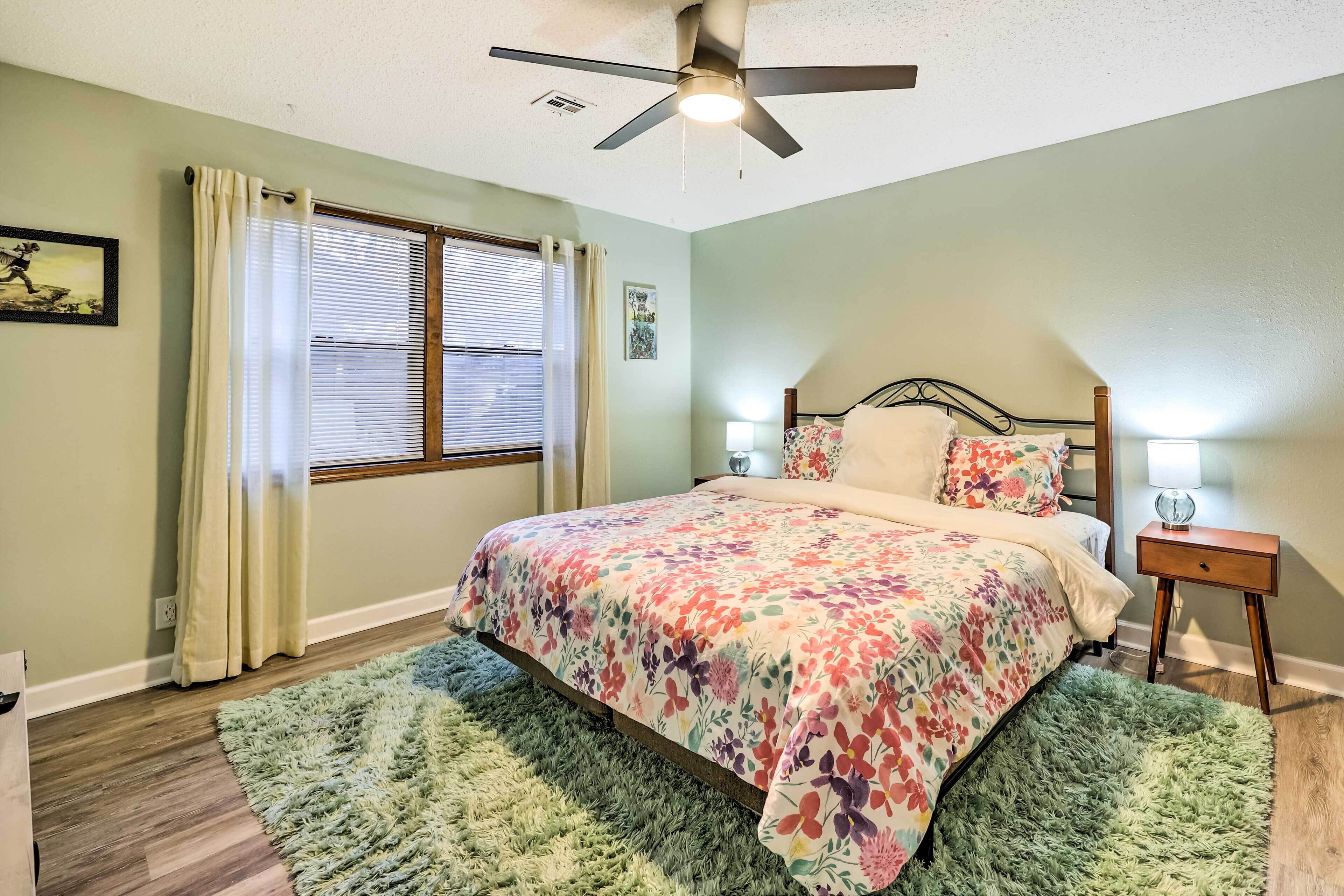 House (2 Bedrooms) | Interior