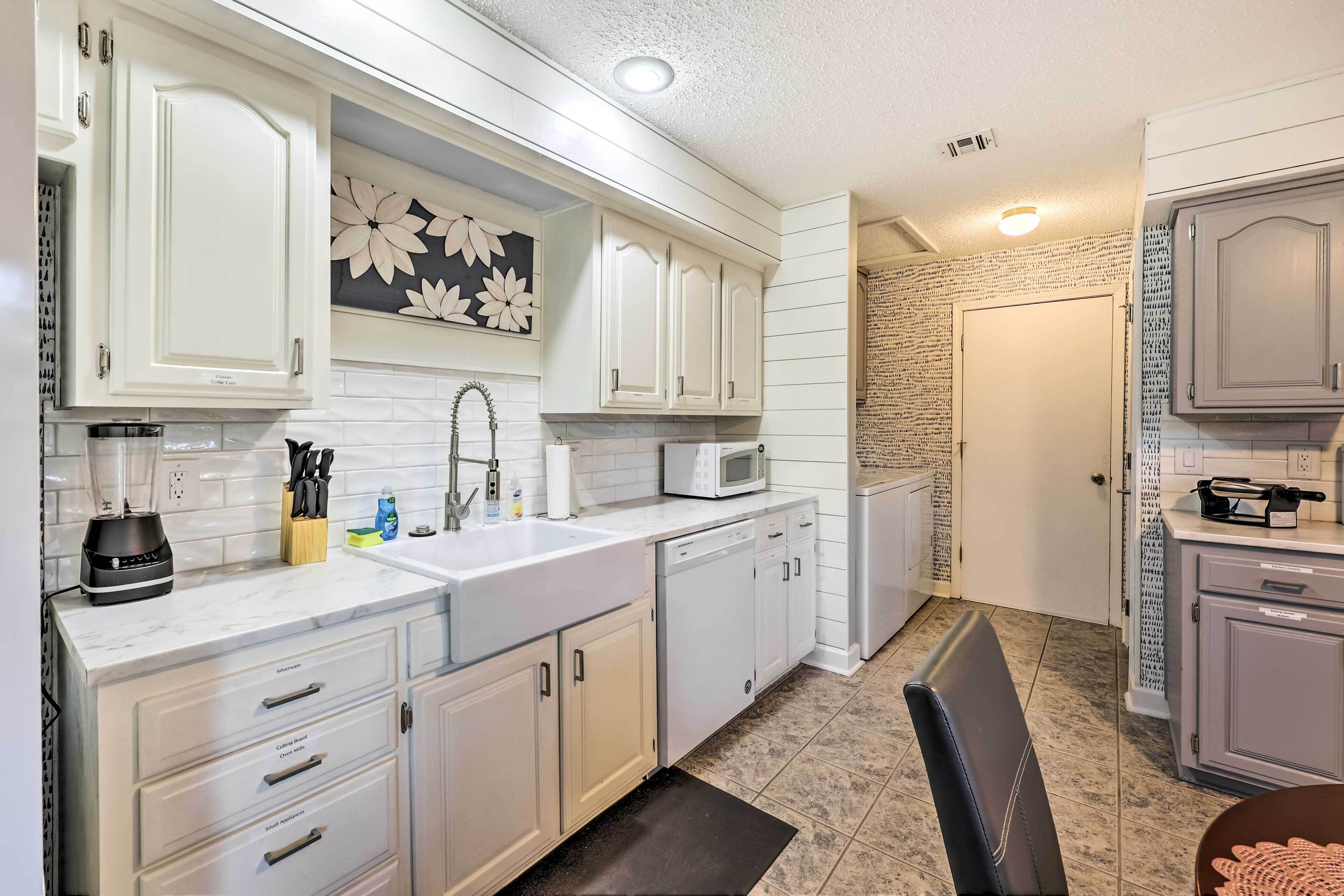 House (2 Bedrooms) | Interior