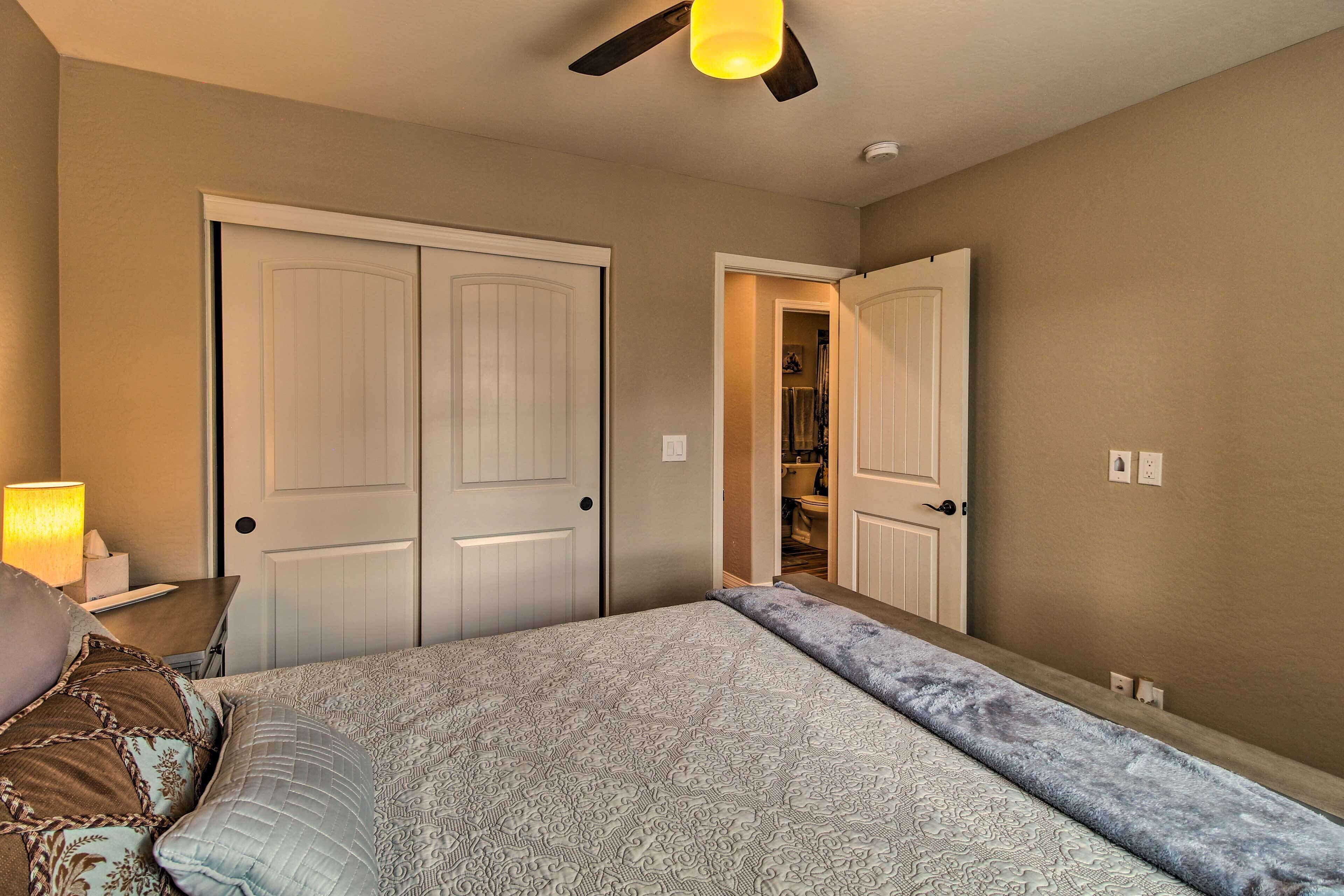 House (3 Bedrooms) | Interior