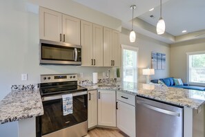 House (2 Bedrooms) | Interior - Charming Ocean Isle Beach Home ~ 1 Mi to Beach! (Ocean Isle Beach)