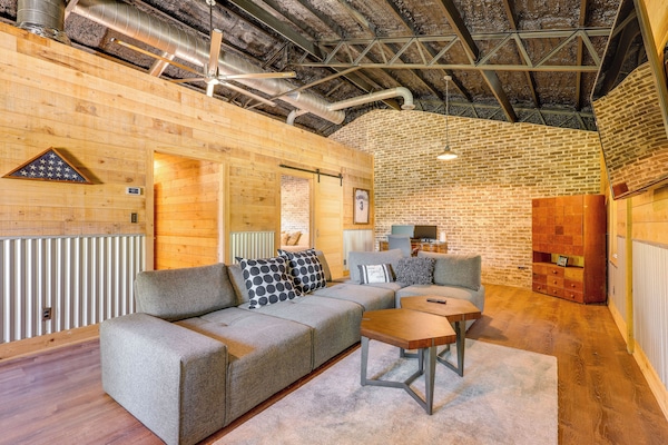 House (1 Bedroom) | Interior