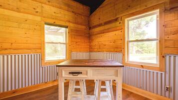 House (1 Bedroom) | Interior