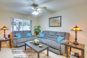 House (2 Bedrooms) | Interior