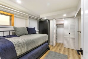 Apartment (1 Bedroom) | Interior - Jersey City Vacation Rental Near Light Rail! (Jersey City)