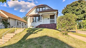 House (5 Bedrooms) | Front of property