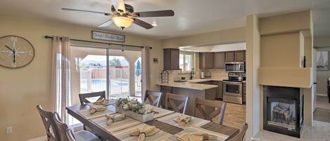 House (3 Bedrooms) | Interior
