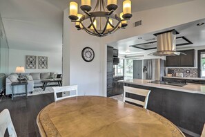 House (3 Bedrooms) | Interior - Gorgeous Palm Desert Home w/ Community Pool! (Palm Desert)