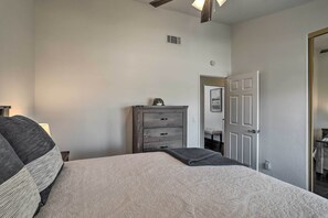 Interior - Gorgeous Palm Desert Home w/ Community Pool! (Palm Desert)