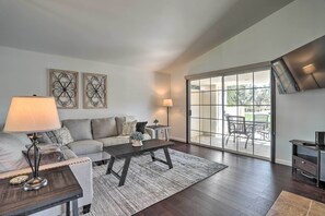 Interior - Gorgeous Palm Desert Home w/ Community Pool! (Palm Desert)