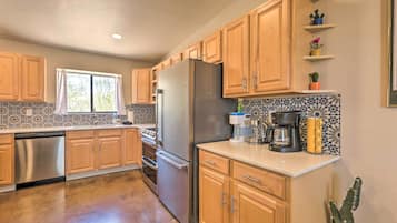 House (1 Bedroom) | Interior