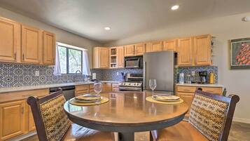 House (1 Bedroom) | Interior