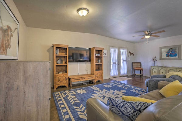 House (1 Bedroom) | Interior