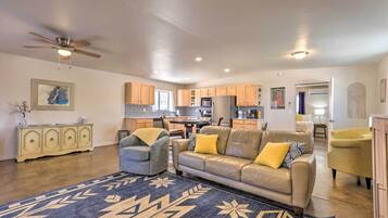 House (1 Bedroom) | Interior