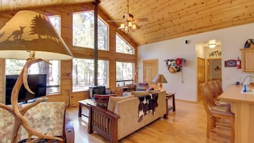 House (2 Bedrooms) | Front of property