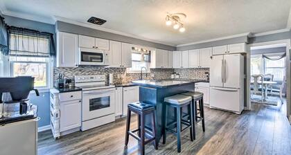 Spacious Family-friendly Home in Massillon!