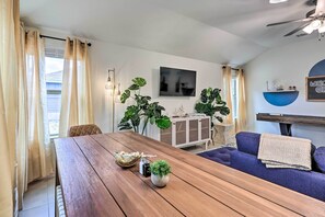 Ev (3 Bedrooms) | İç mekân