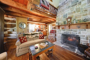 House (1 Bedroom) | Interior